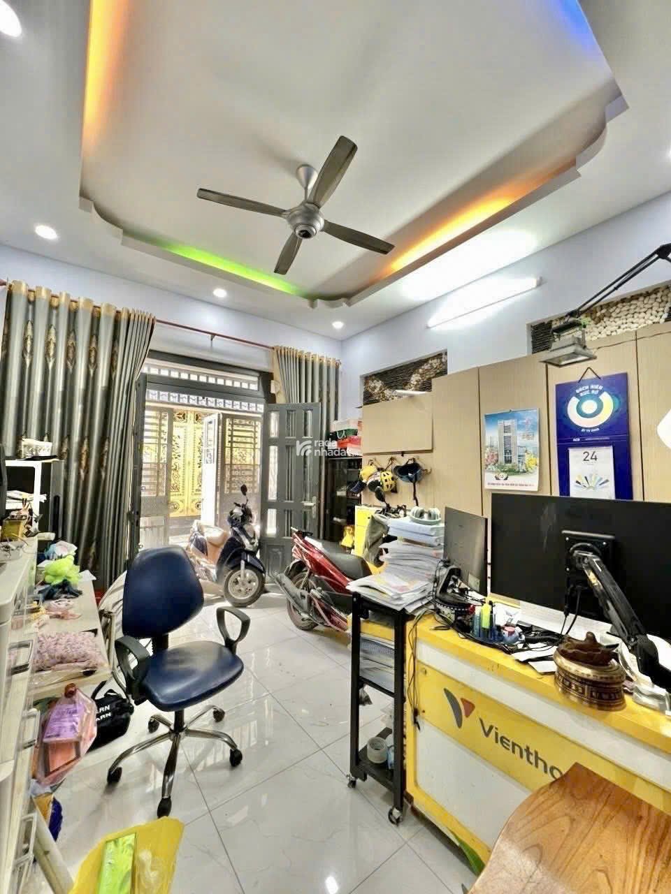 CHỈ 1 căn DUY NHẤT tại Q10, HXH, với 4TỶ590 dọn vào ở ngay, vị trí CỰC ĐẸP, tiện KD, lh ngay