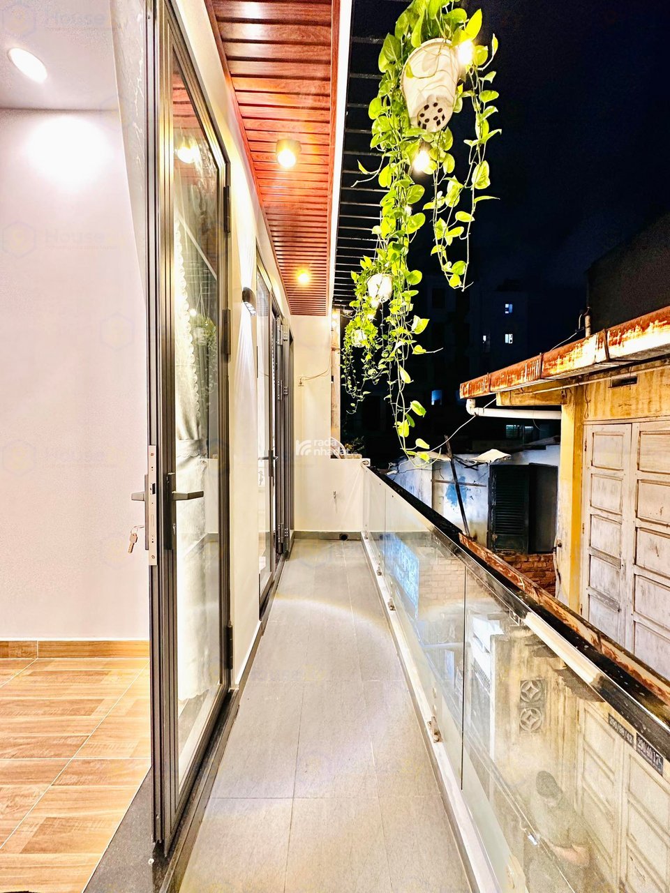 Bán nhà cực êm Nơ Trang Long, P.12, 5,8 tỷ, 1 trệt 2 lầu, tiện ích đầy đủ, sổ riêng