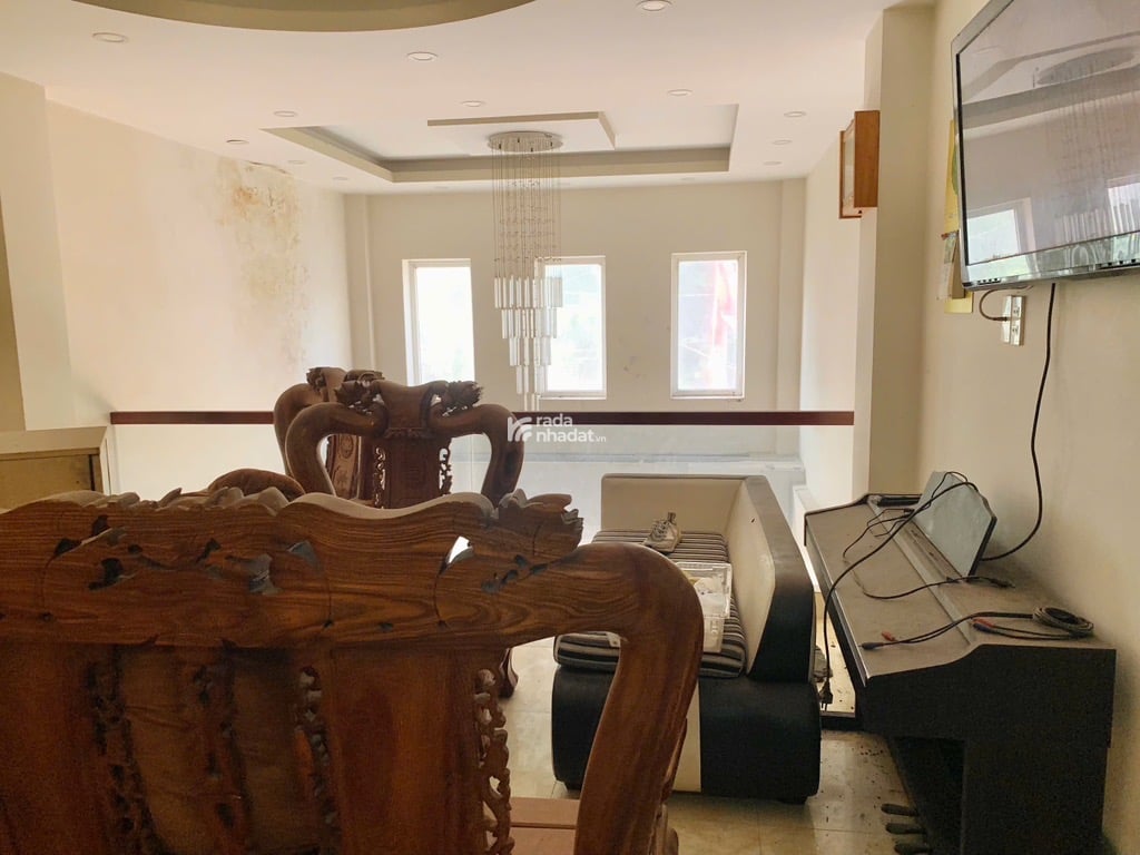 TÂN PHÚ - KHU PHỐ ẨM THỰC TÔ HIỆU - XE HƠI NGỦ TRONG NHÀ - NHÀ 6 TẦNG - THANG MÁY XỊN SÒ 