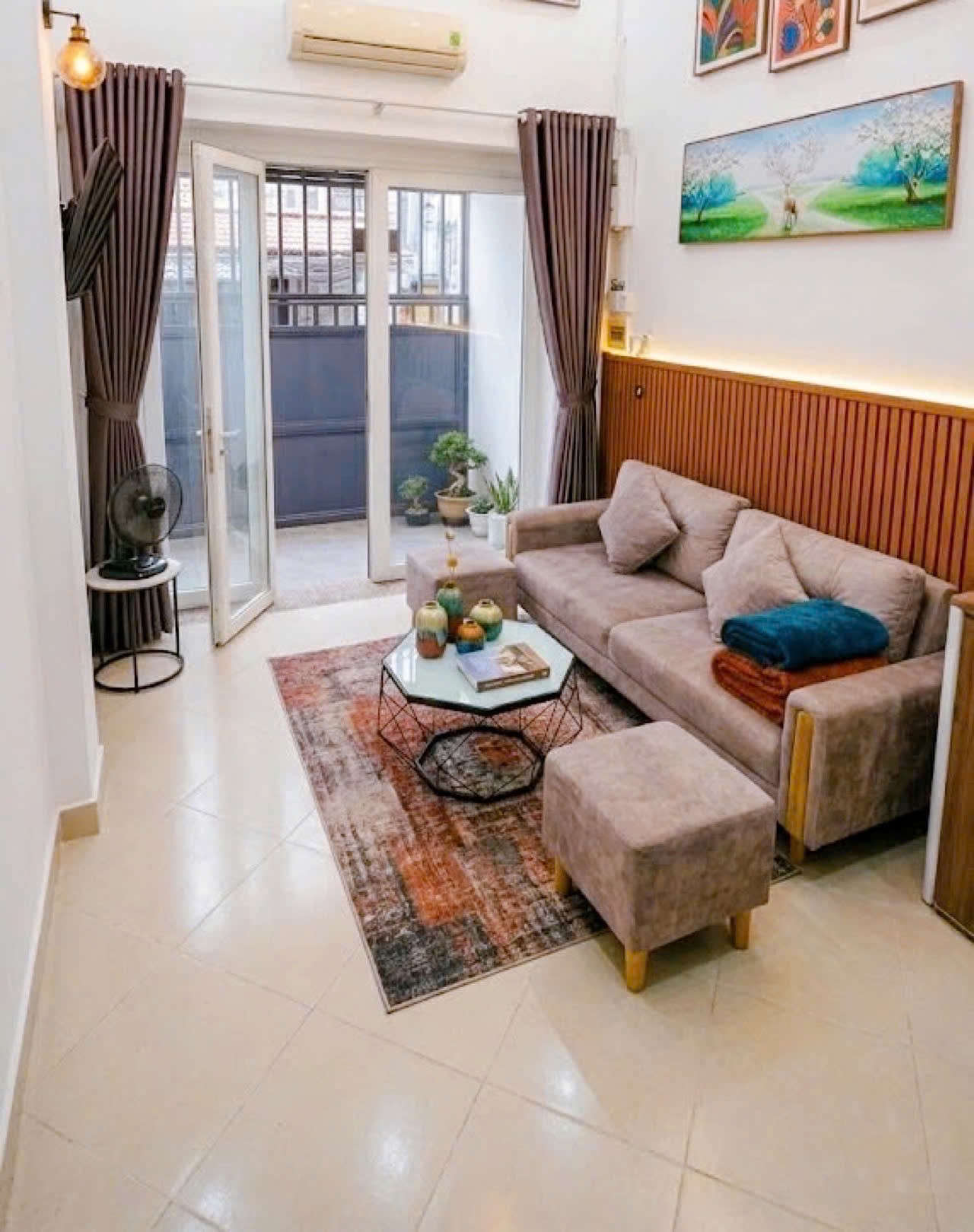Bán nhà mới Huỳnh Văn Bánh, QUẬN PHÚ NHUẬN, 3.5 x 11m, 3 Tầng, 5.7 tỷ