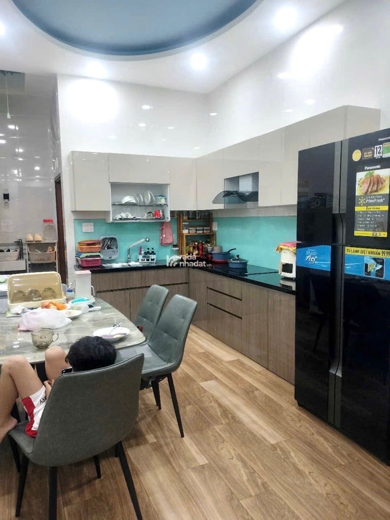 SIÊU PHẨM NHÀ ĐẸP 3 TẦNG - PHƯỜNG 15 - TÂN BÌNH -  45.5m2 - FULL NỘI THẤT -  GIÁ CHỈ 6.1 Ty.