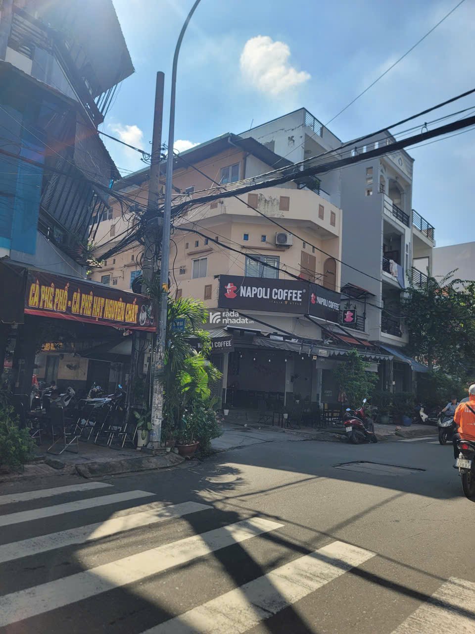 CHỈ 7,3 TỶ TL ! NHÀ 3 TẦNG 2 MT , 4m X 20m NGUYỄN NGỌC NHỰT TÂN PHÚ !