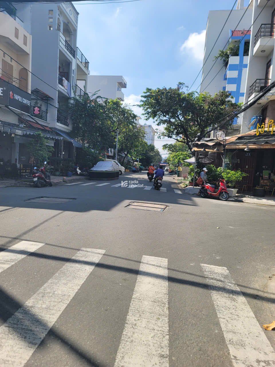 CHỈ 7,3 TỶ TL ! NHÀ 3 TẦNG 2 MT , 4m X 20m NGUYỄN NGỌC NHỰT TÂN PHÚ !