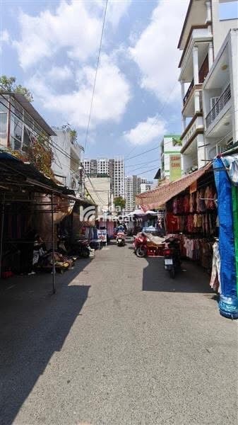 HIẾM NGAY CHỢ CÂY KEO SẦM UẤT, NGANG 5M DÀI 18M,Chu Thiên- P. Hi