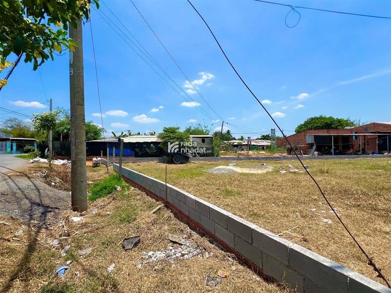 NGUYỄN THỊ ĐÂY TRUNG LẬP THƯỢNG –H. CỦ CHI – 4 TỶ 95