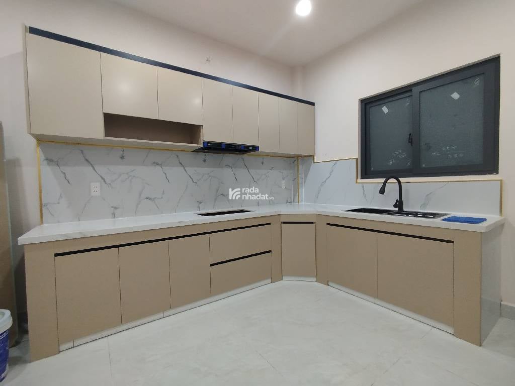 CHÁNH HƯNG -PHƯỜNG 4 -QUẬN 8 -DT: 4*16M- 9 TỶ 8