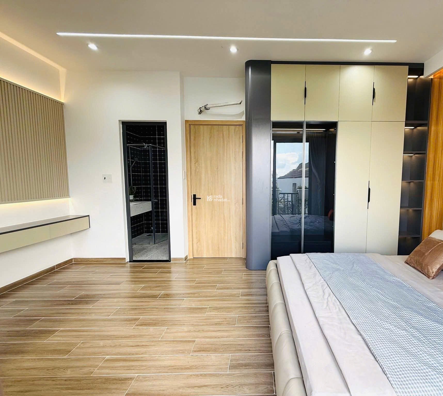 Chú Năm kẹt tiền bán nhà 53m2 Trần Quang Diệu,Q3 xây 3 tầng giá 2tỷ890.Gần bệnh viện An Sinh.Hẻm 6m