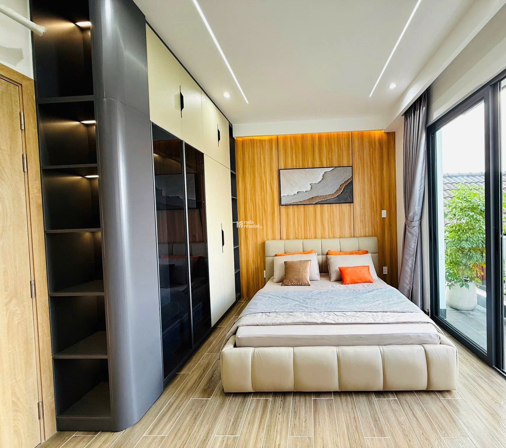 Chú Năm kẹt tiền bán nhà 53m2 Trần Quang Diệu,Q3 xây 3 tầng giá 2tỷ890.Gần bệnh viện An Sinh.Hẻm 6m