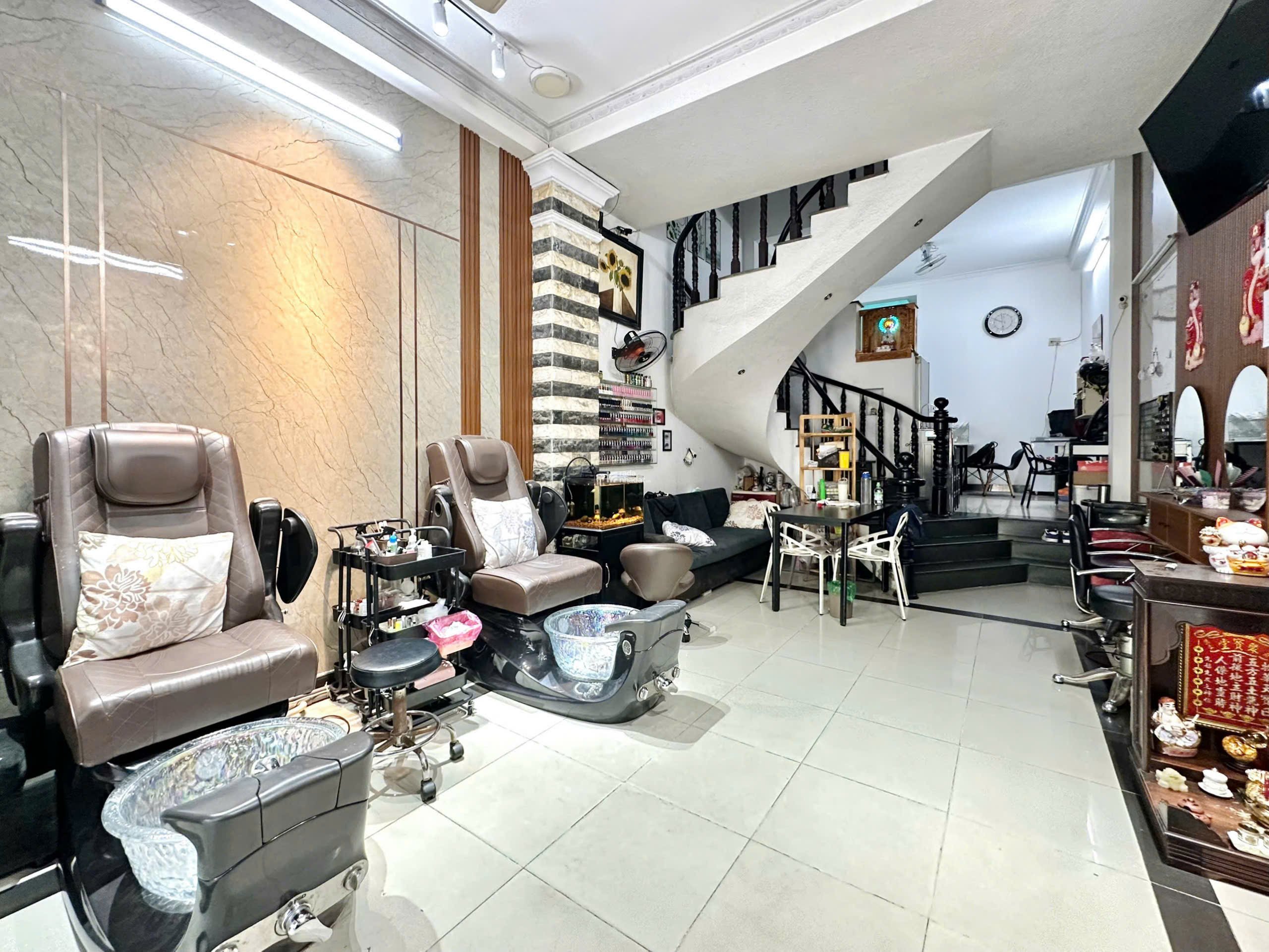 Bán gấp mặt tiền Thiên Hộ Dương,P1,Gò Vấp.57m2.khu hiếm nhà bán chỉ 8,9 tỷ 