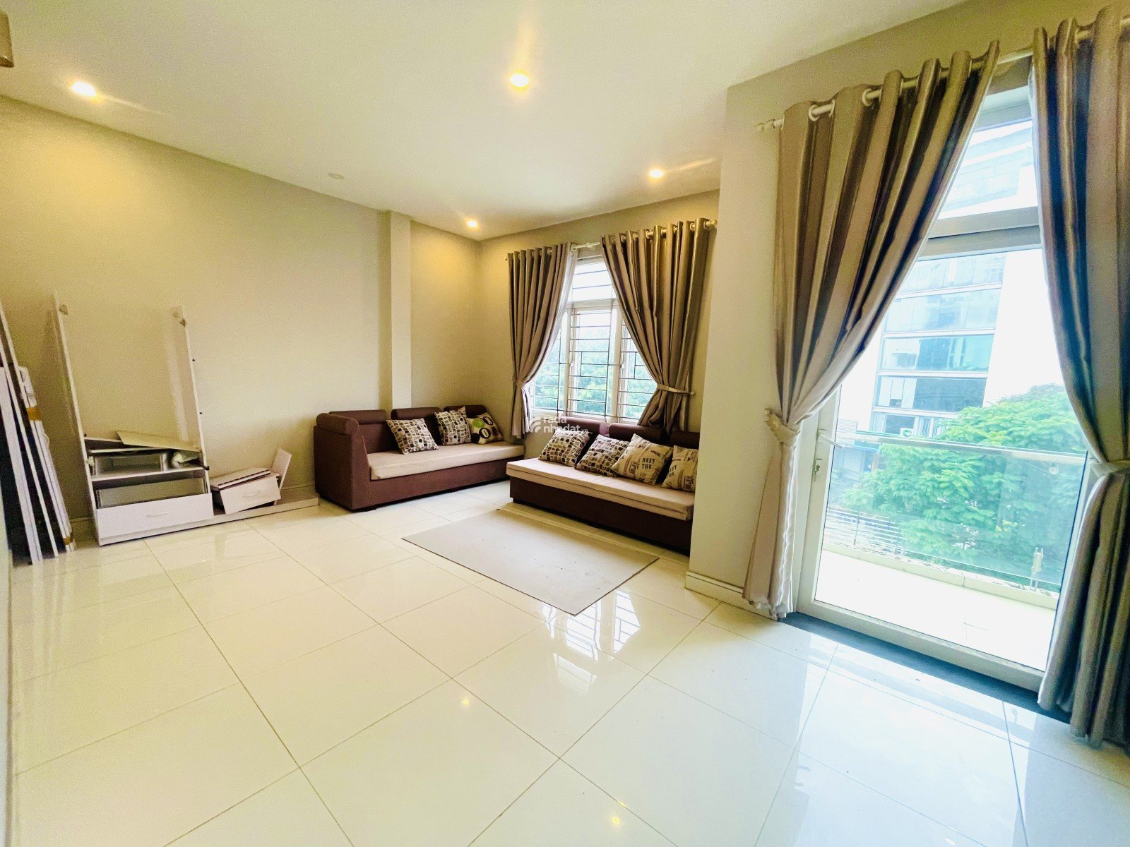 MẶT TIỀN KINH DOANH 5 TẦNG NGUYỄN XÍ - 176m2 (5.532) - 6PN GIÁ 34.9 TỶ
