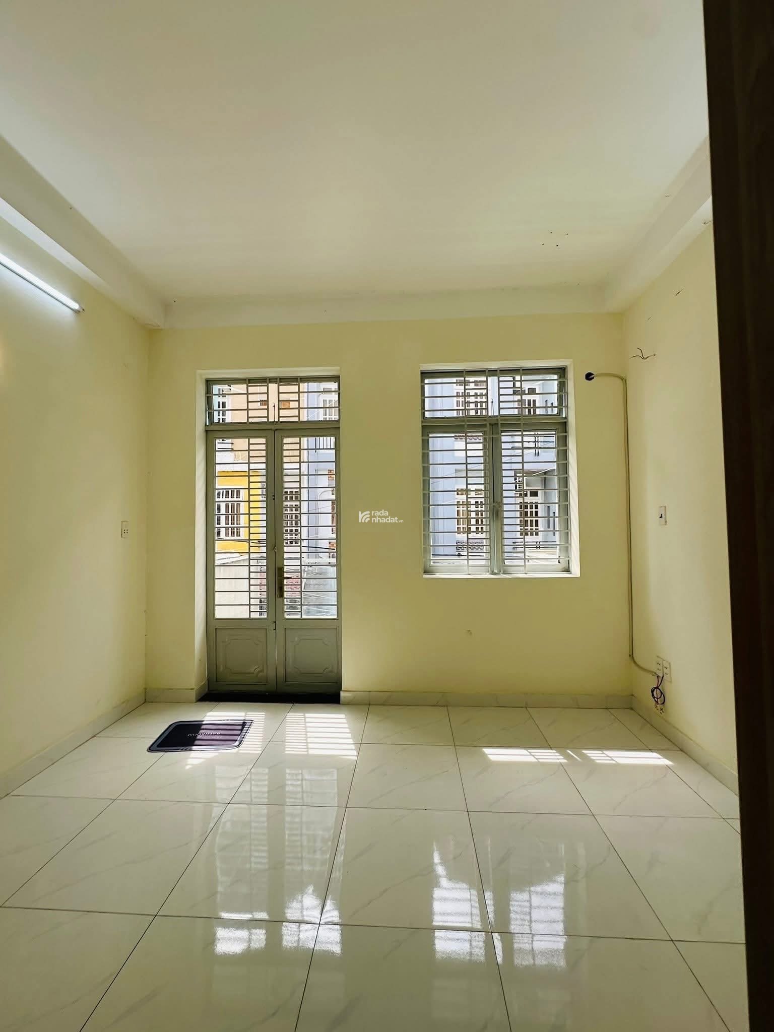 Cần tiền bán nhà Đường Bùi Đình Tuý Bình Thạnh , 70m2 Giá 3ty120 lh Vân
