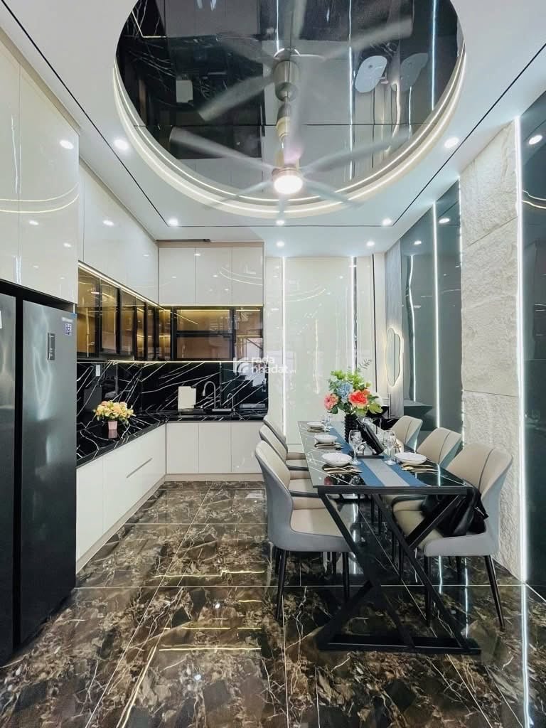 NHÀ 4 TẦNG MỚI ĐẸP – SÁT TÂN BÌNH – Ô TÔ 4 CHỖ VÀO NHÀ – CHỈ NHỈNH 6 TỶ - ĐƯỜNG 44, P14, GÒ VẤP.