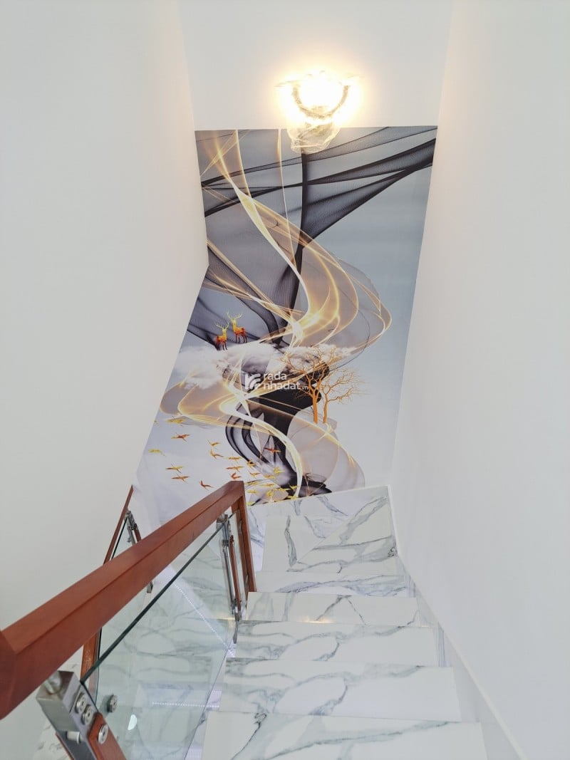 CẠNH Q6 - HXH THÔNG - 65M2( 4.2 x15 ), 2 TẦNG ĐÚC MỚI 100% - CHỈ NHỈNH 5 TỶ