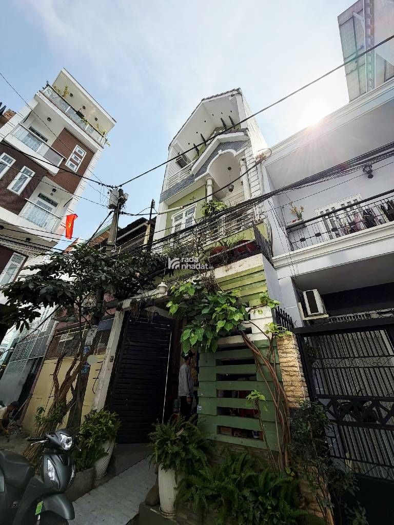 (QUẬN 8 ) NHÀ ĐẸP 3 TẦNG BTCT  PHẠM THẾ HIỂN, PHƯỜNG 2, 48M2, GẦN CẦU CHỮ Y, 7,2 T