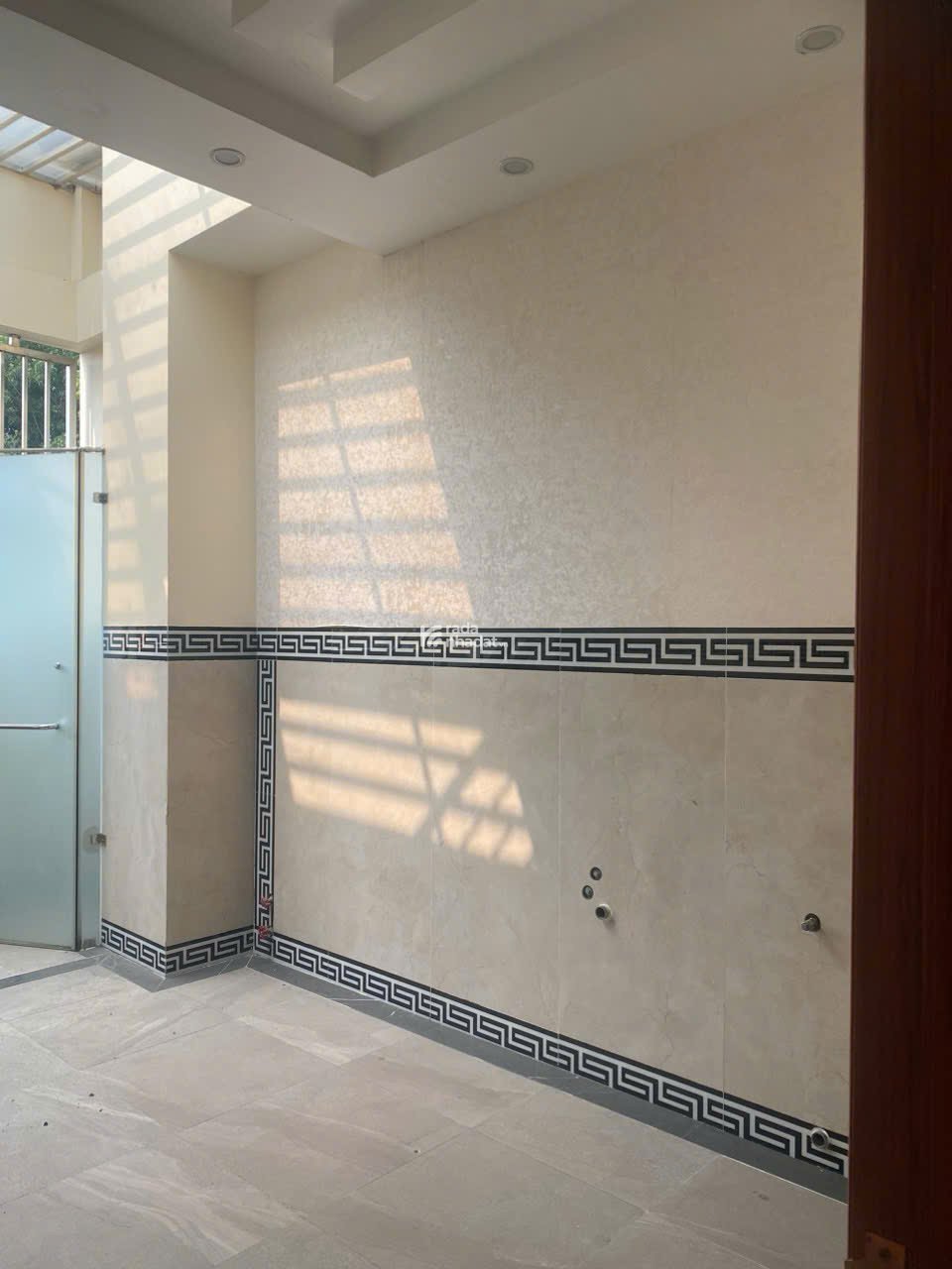 BÁN NHÀ HẺM VIP 449 SƯ VẠN HẠNH P12 QUẬN 10 - 14 TỶ