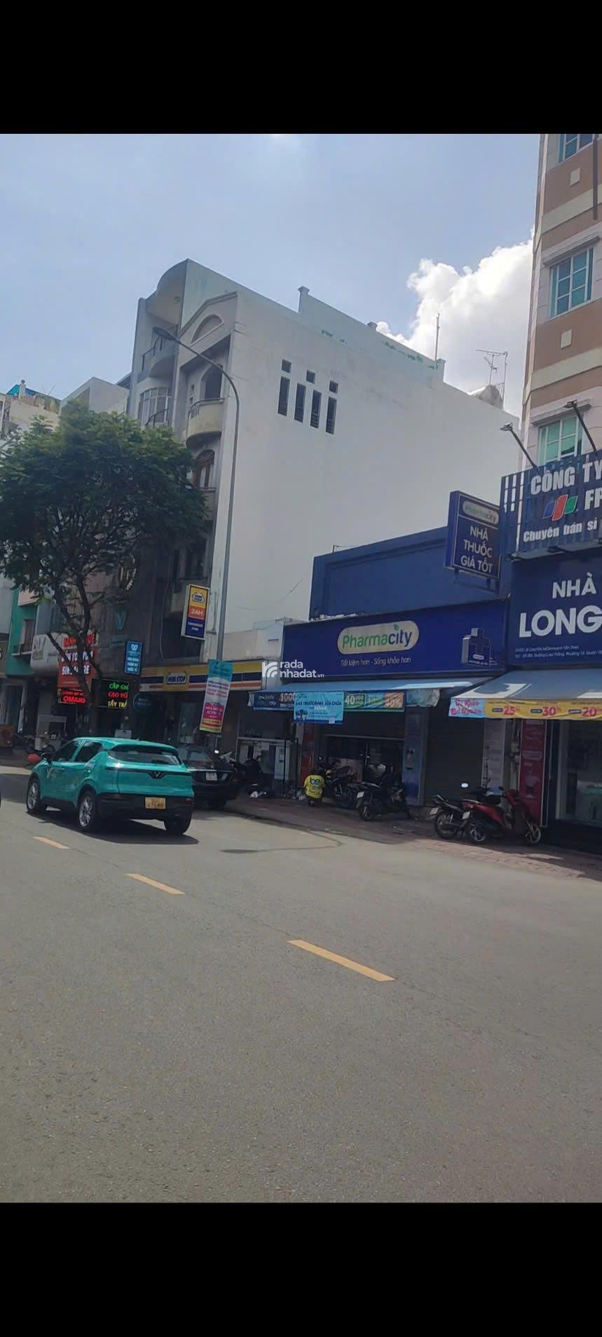 Bán nhà mặt tiền DT: 4x18m 5 tầng Ngô Gia Tự Q10 HĐT 45tr