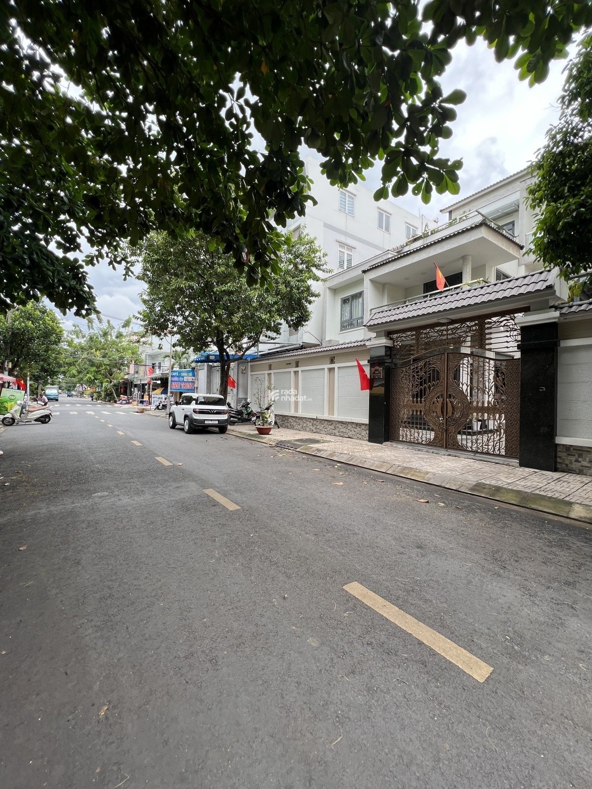 Mặt tiền Lê Niệm 8 x 19,4 - 5 tầng giá chỉ 21 tỷ thương lượng 