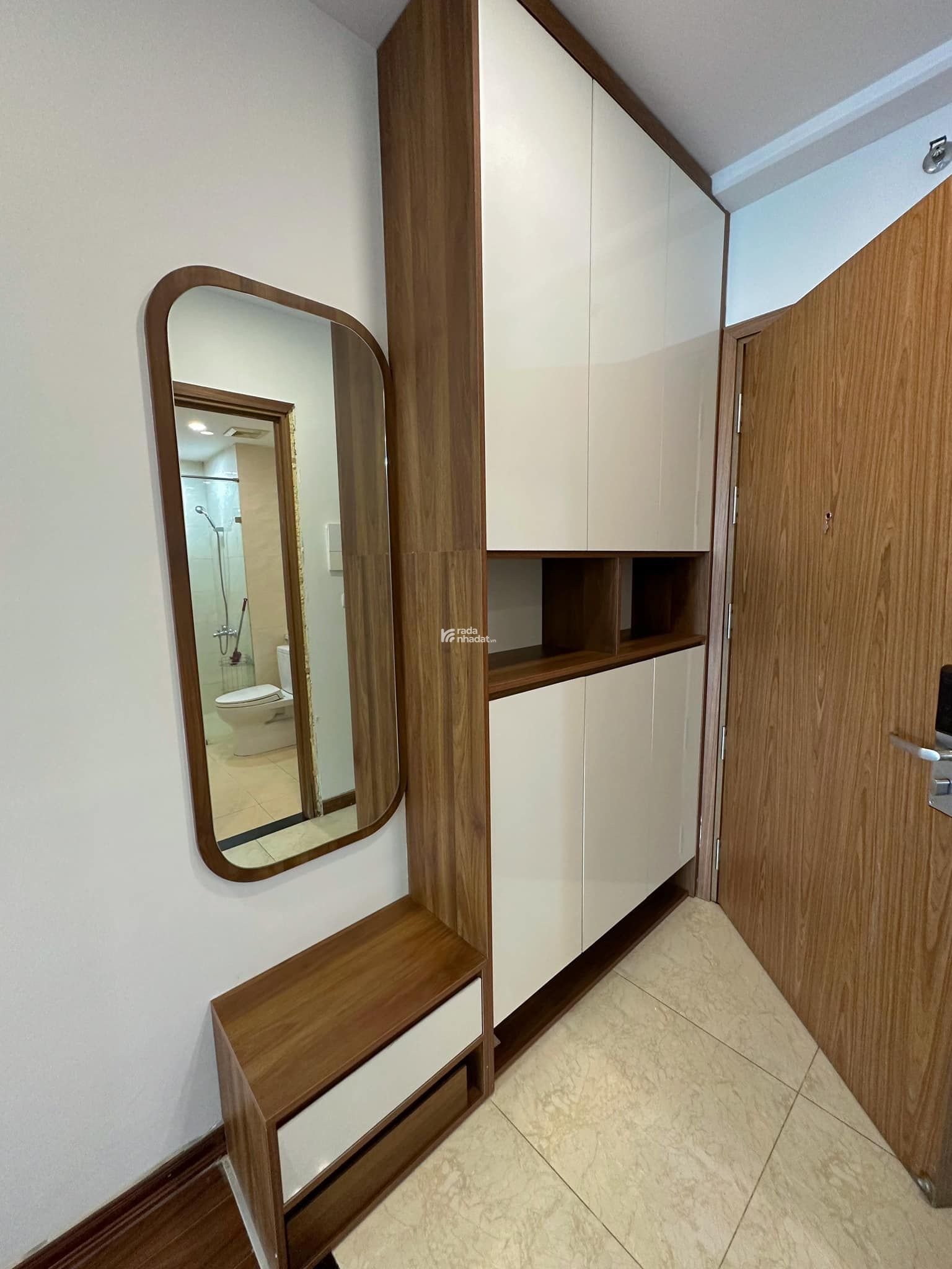 Hạ giá - cần bán căn hộ 3 ngủ Thông Tấn Xã - DT 84.2m2 - 2N 2VS - giá từ 4.5 tỷ(giá thương lượng)