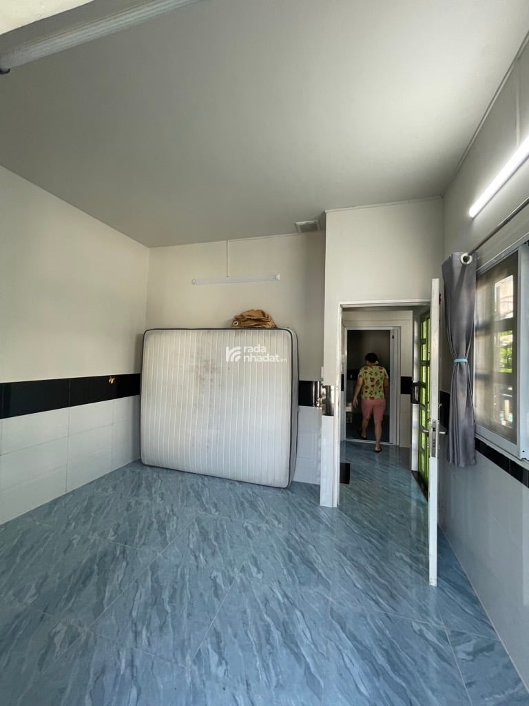 BÁN NHÀ AN DƯƠNG VƯƠNG 35M2 3.X TỶ 4PN HẺM XE HƠI NGỦ GIÁP QUẬN 6 TÂN PHÚ