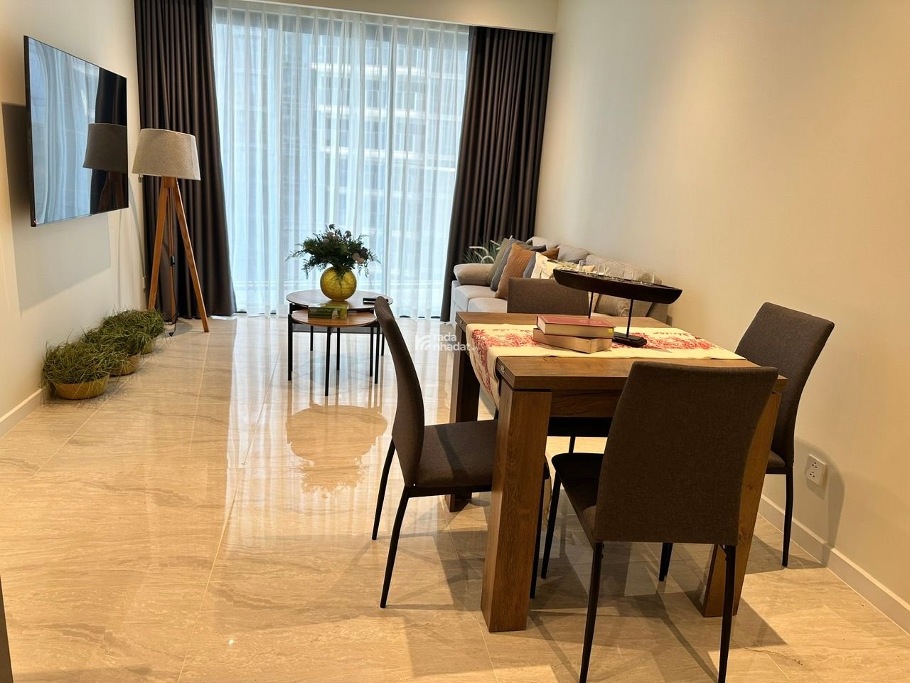 Bán 1 phòng ngủ Galleria Metropole Thủ Thiêm 10 tỷ all in đầy đủ nội thất cho thuê 29 triệu