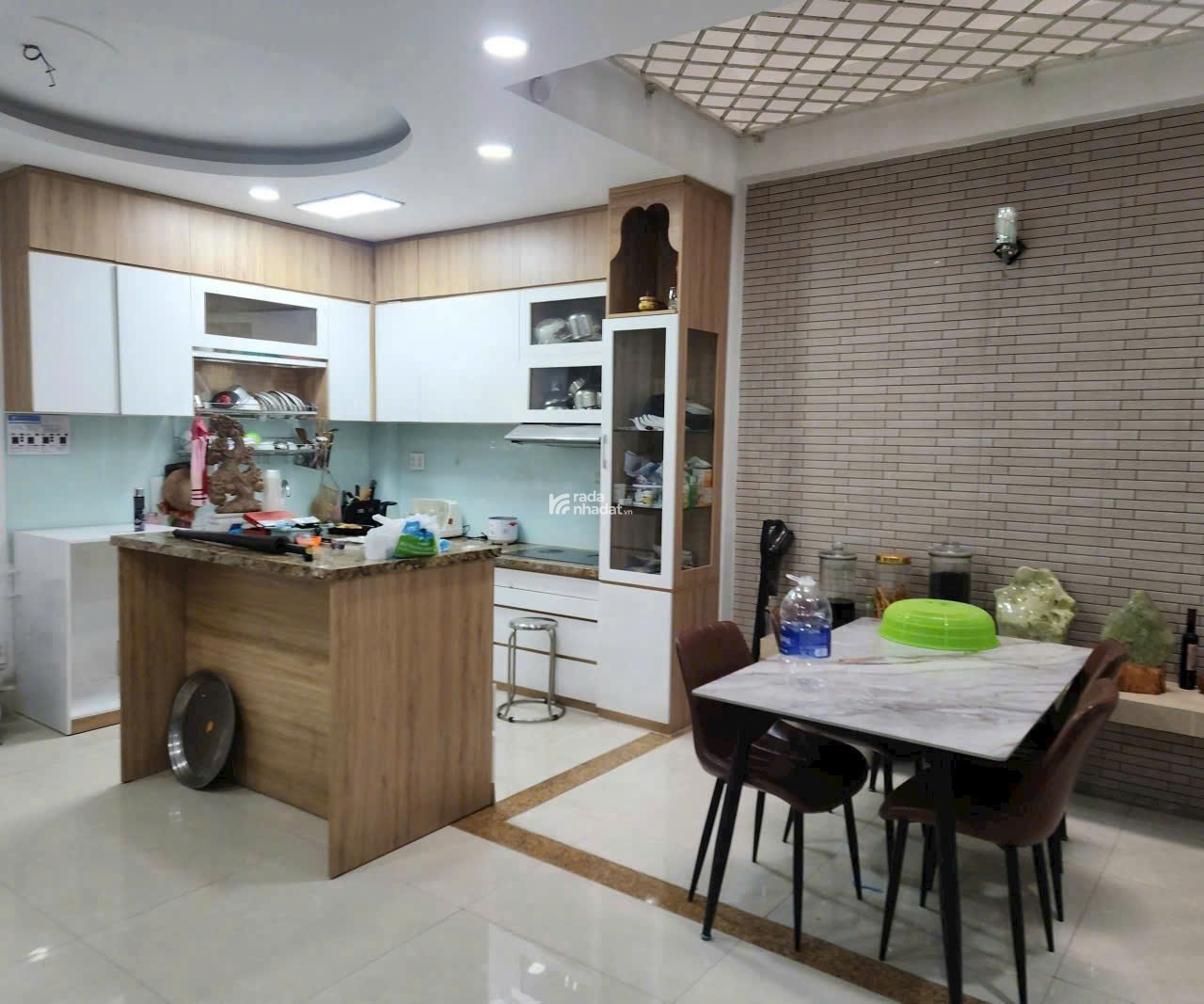 BIỆT THỰ BÊN SÔNG NỘI THẤT SIÊU VIP 4PN,4WC GIÁP GIGAMALL GIÁ 35TR