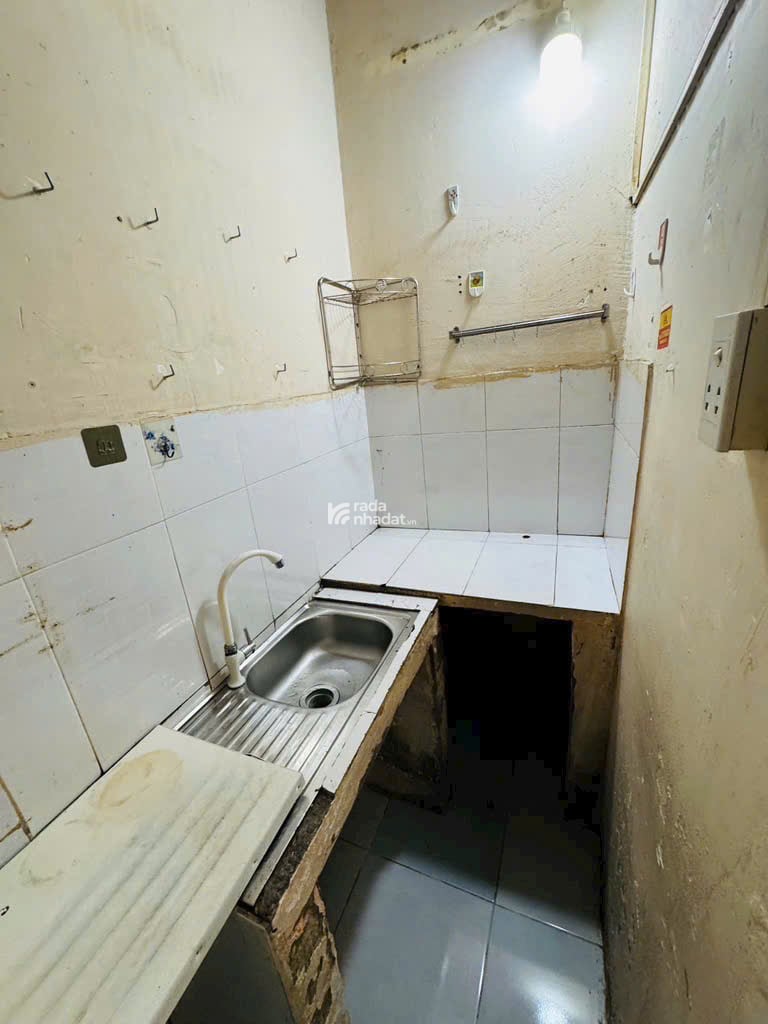 SIÊU PHẨM HẺM XE TĂNG QUAY ĐẦU- 2 TẦNG CỨNG- NGAY VÒNG XOAY PHẠM VĂN ĐỒNG- CHỈ NHỈNH 3 TỶ