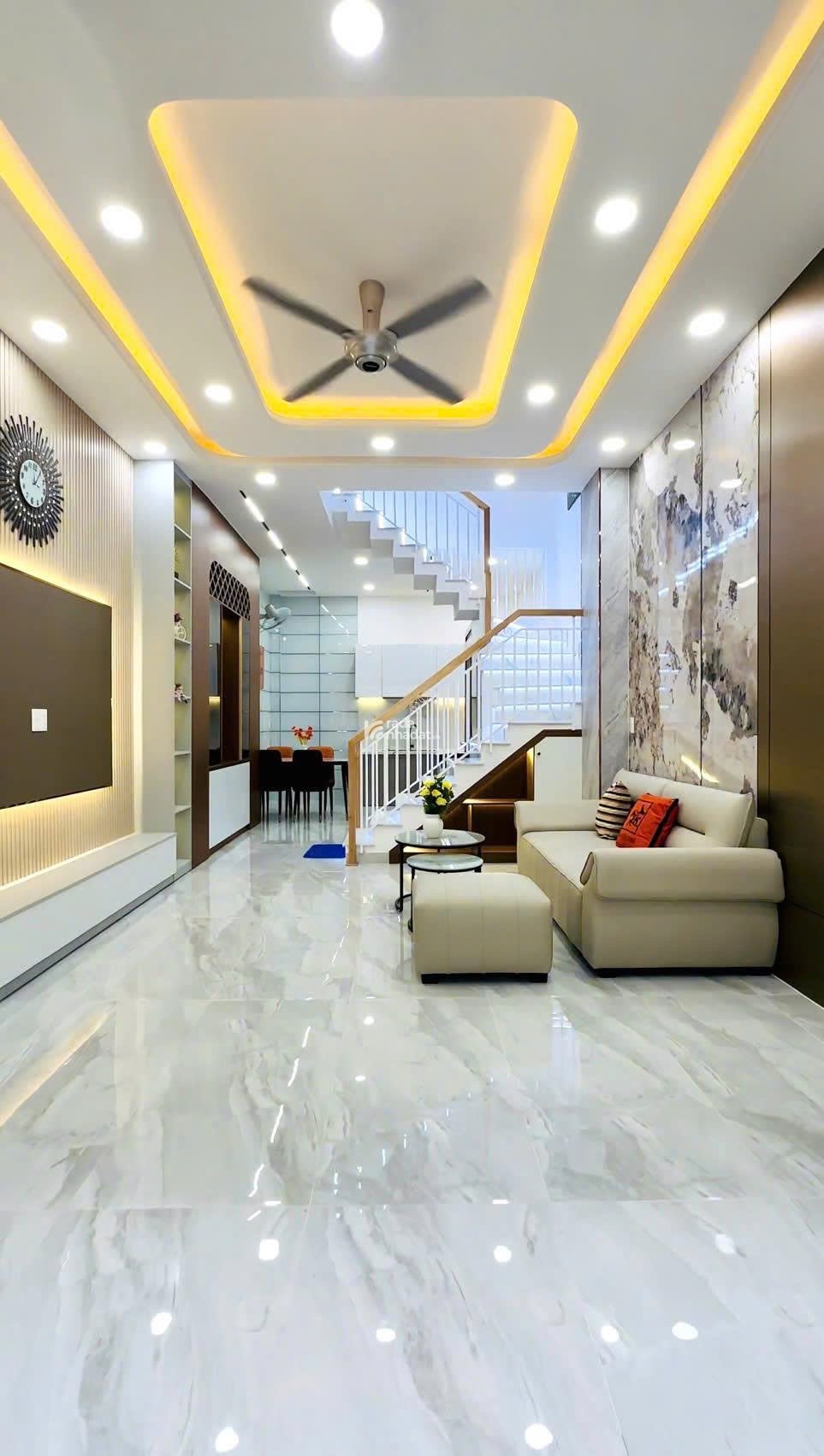 BÁN NHÀ đi ĐỊNH CƯ 48,9m2 giá 4tỷ65 Đường Phạm Văn Hai Phường 5 Quận Tân Bình Tphcm