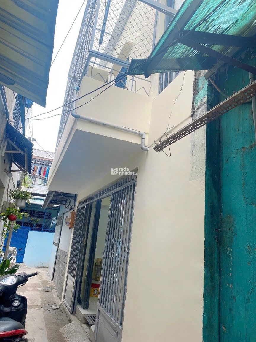 BÁN NHÀ SHR, ĐƯỜNG SONG HÀNH QUỐC LỘ 22, GẦN CHỢ ĐẦU MỐI, 5,4X9M