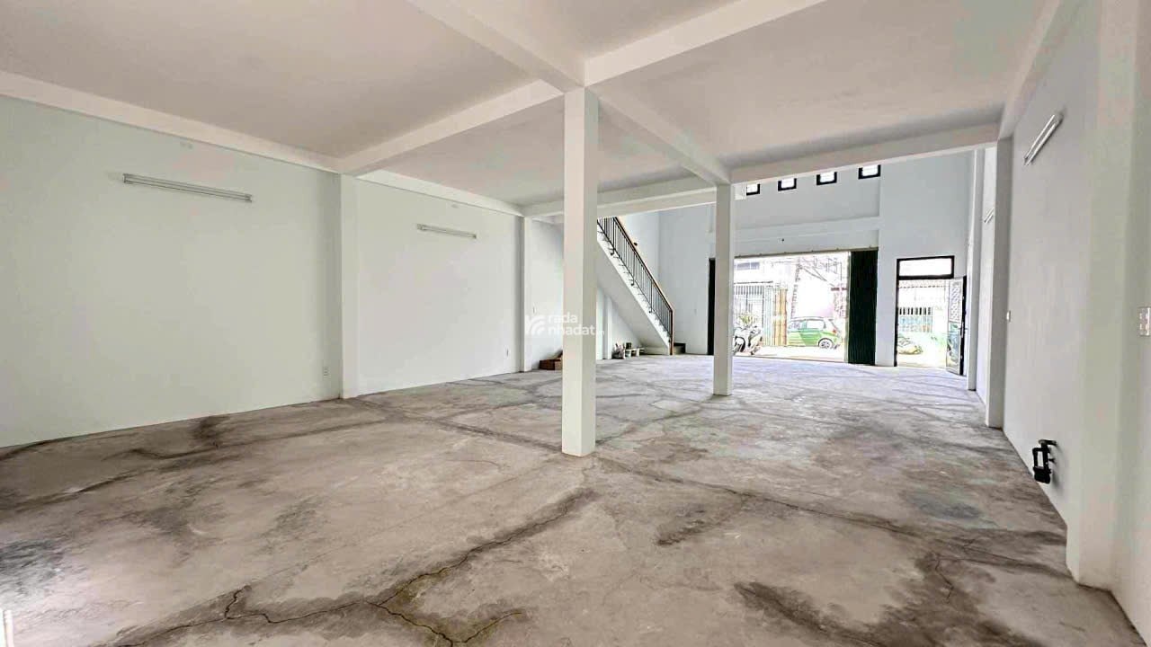 NHÀ 2 TẦNG ĐẸP NHƯ MỚI LÊ VĂN KHƯƠNG, ĐÔNG THẠNH, HÓC MÔN _ HẺM XE HƠI TRÁNH DIỆN KHỦNG