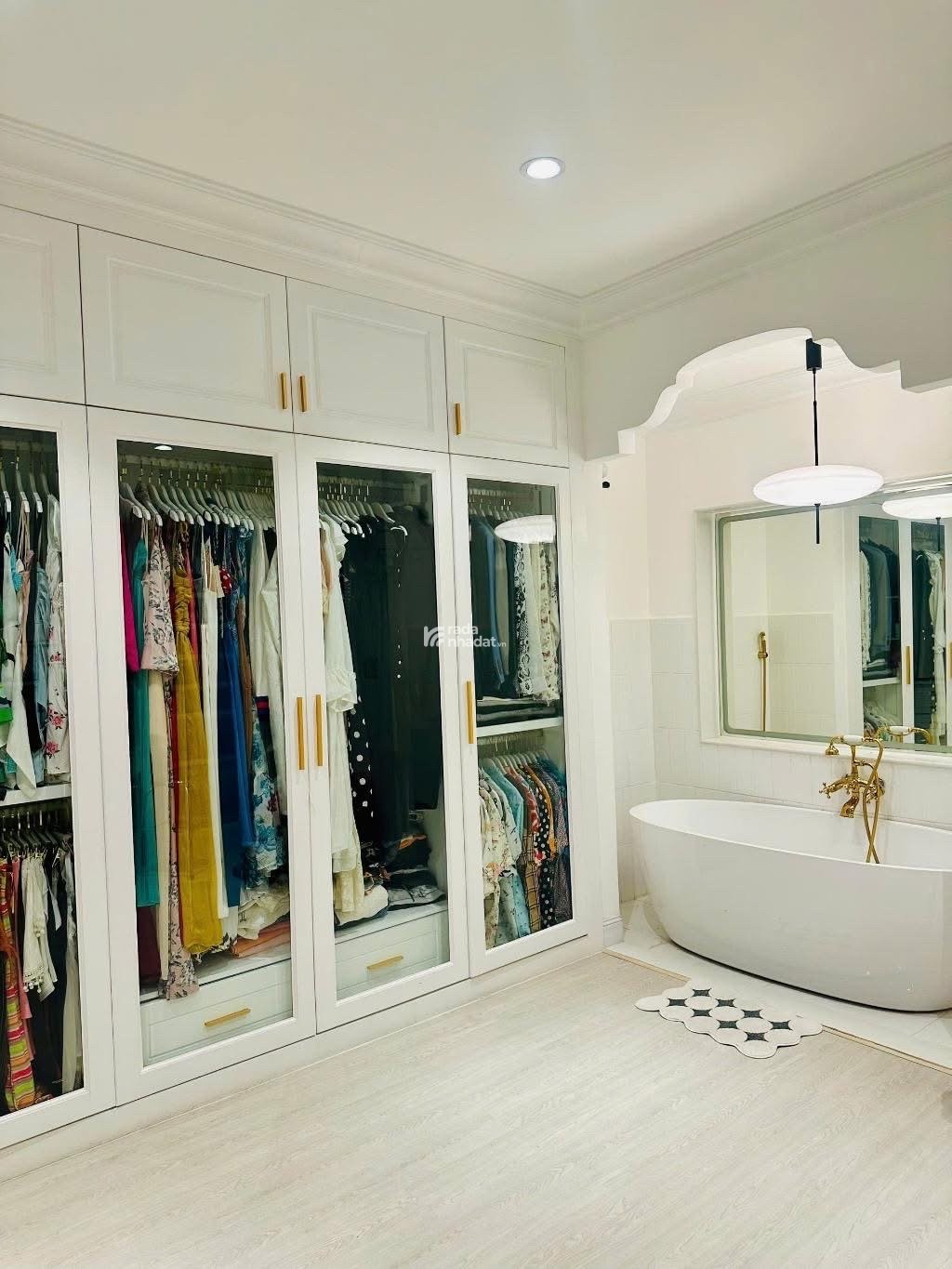 NHÀ 5 TẦNG VÕ THỊ NHỜ - KẾ VINCOM Q7 - HẺM XE HƠI, CHỦ Ở XÂY TÂM HUYẾT, NỘI THẤT CAO CẤP