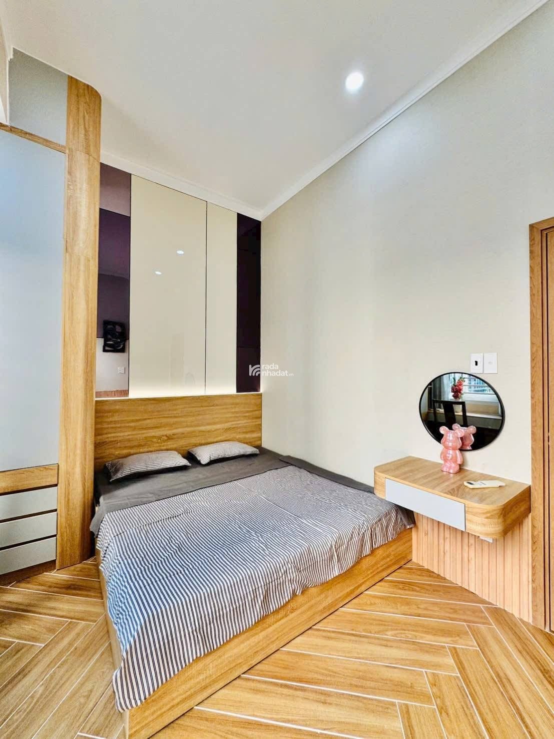 Nhanh tay mua Nhà 44m2 Ngô Thị Thu Minh, P.4 Tân Bình  3PN 2WC chỉ 2.65 tỷ