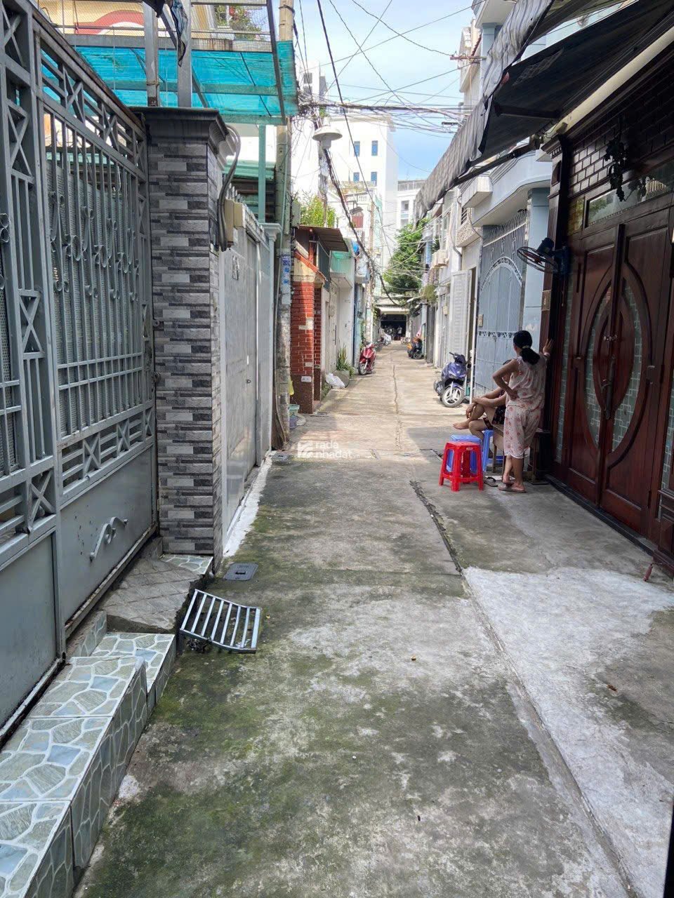 NHÀ ĐƯỜNG TRẦN THỊ TRỌNG, GẦN CHỢ PHẠM VĂN BẠCH, 5,6x7m, SHR