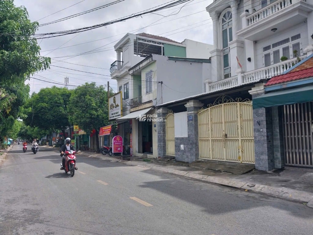 BÁN NHÀ TRẦN THỊ BẢY - NGAY N4 NGUYỄN ẢNH THỦ CHỢ HIỆP THÀNH KINH DOANH SẦM UẤT- DT 147m CHỈ 9.7 TỶ