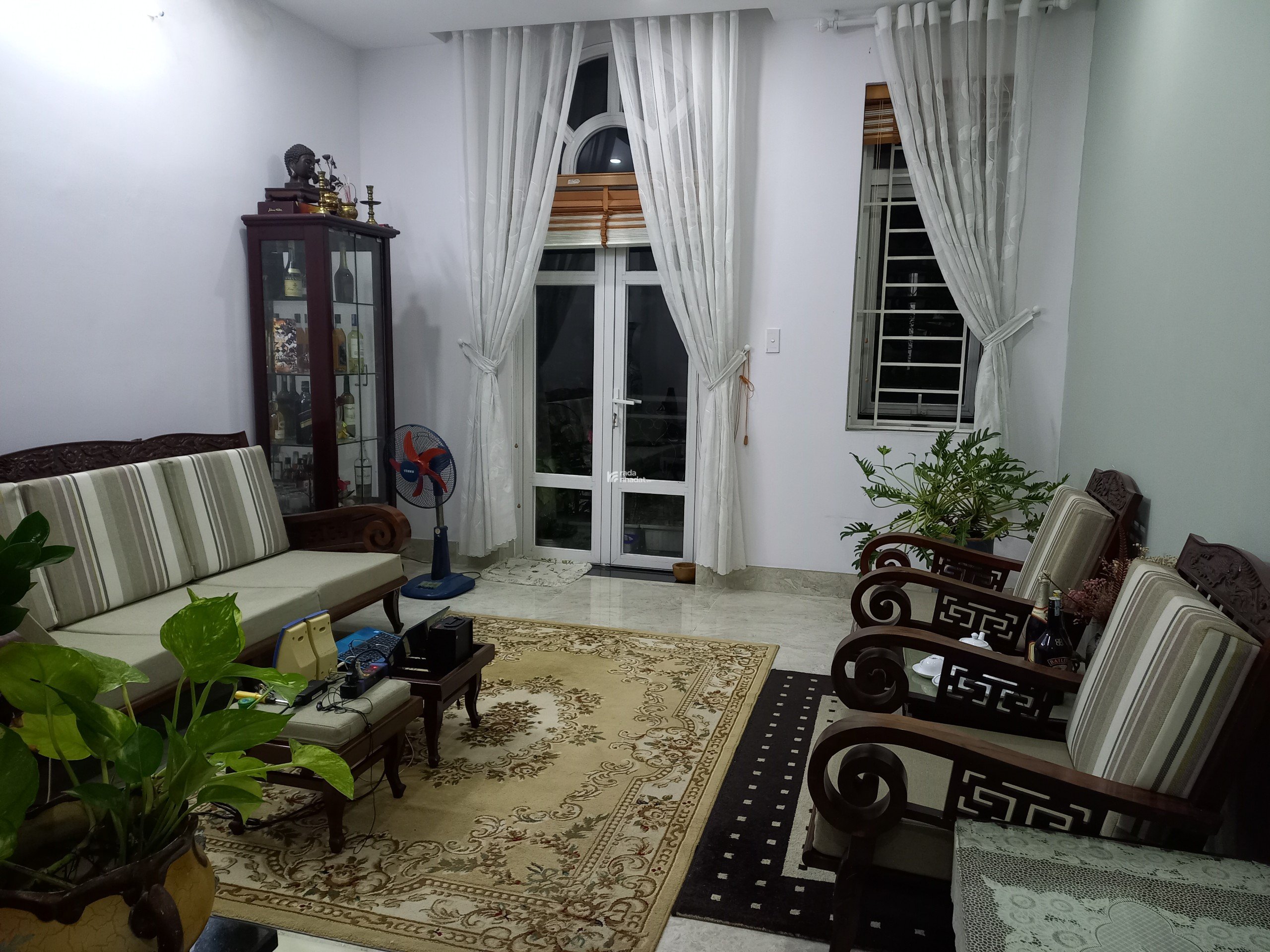 BÁN NHÀ KC HỒNG LONG 4M X14M TRỆT 3 LẦU,ĐỦ NỘI THẤT,GIÁ 7,7TY, SHR