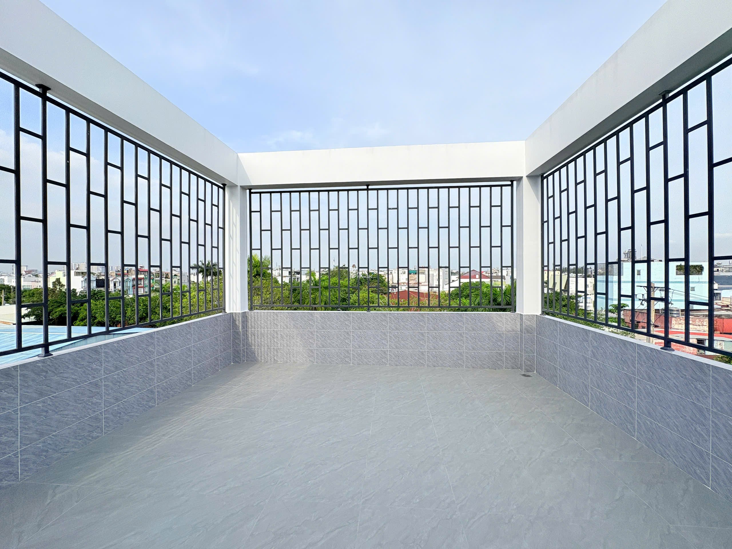 SIÊU PHẨM NHÀ CÓ THANG MÁY NỘI THẤT CAO CẤP THỊ TRẤN NHÀ BÈ