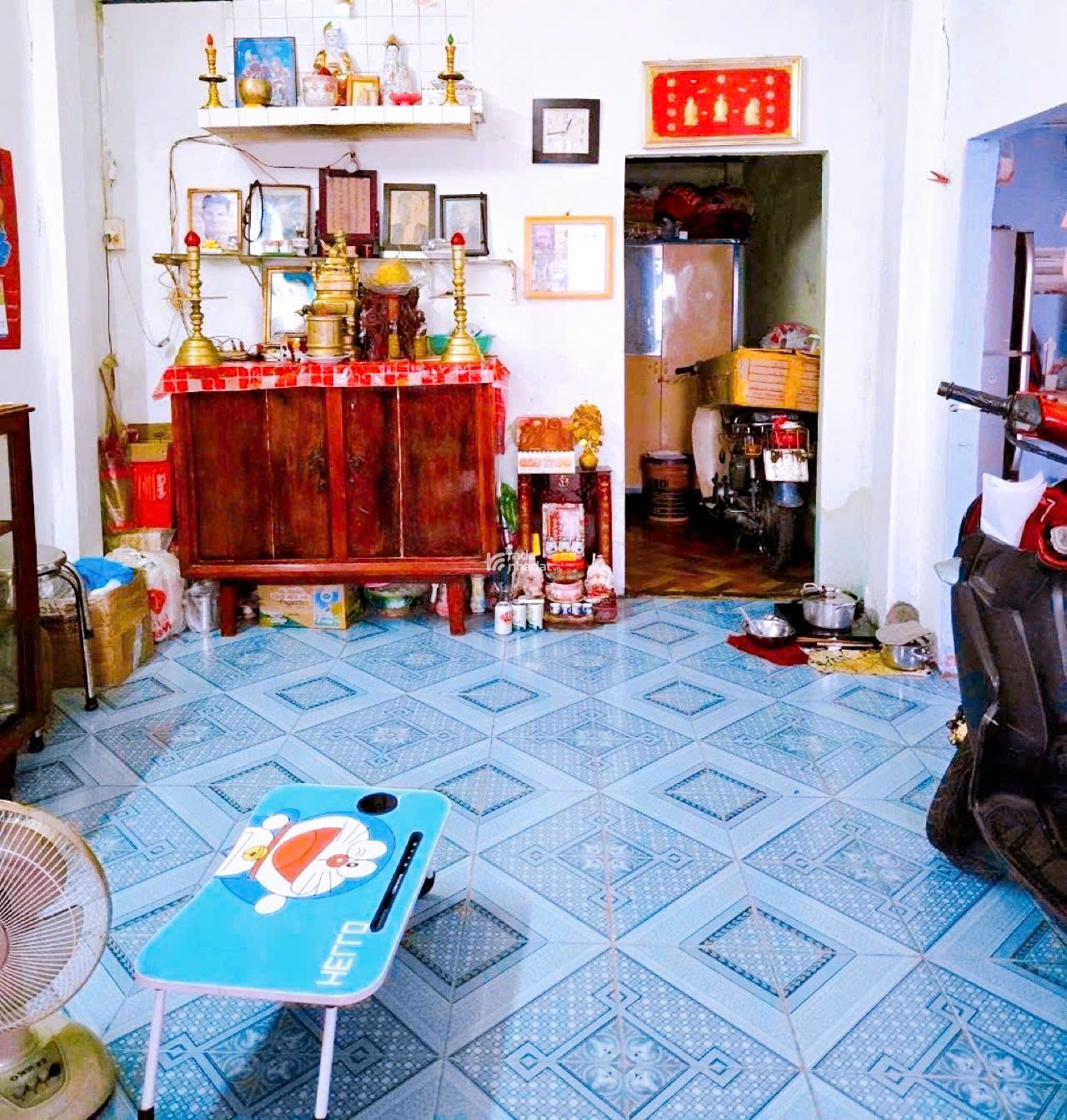 Nhà rộng bao la - lô góc hẻm Cách Mạng Tháng Tám -QUẬN 3 -10 x 8 m -5.5 tỷ