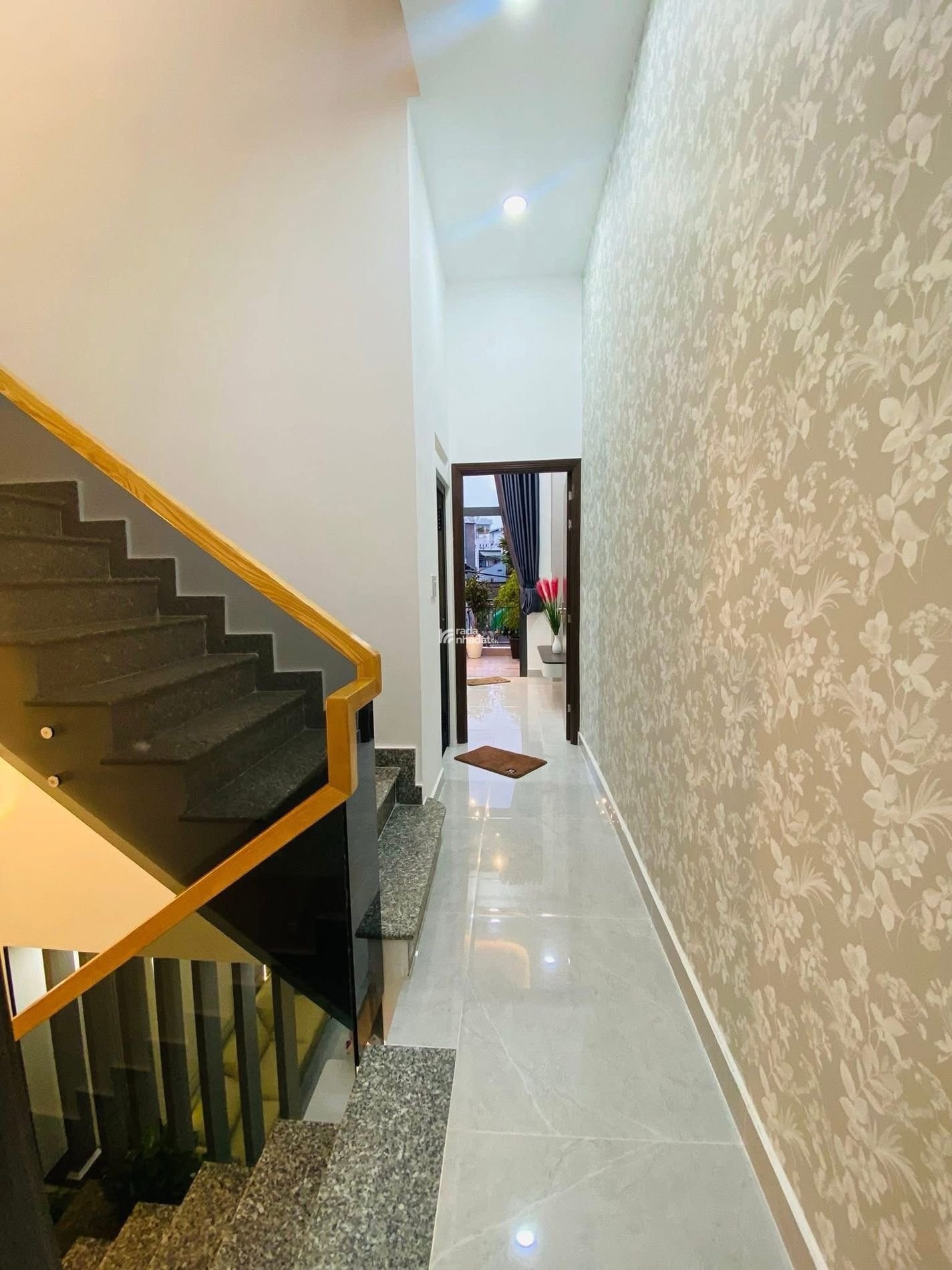 Hxh 4m Trần Thị Trọng, 52m2, 3 tầng mới đẹp full nội thất, chỉ 6.38 tỷ, dọn vào ở ngay