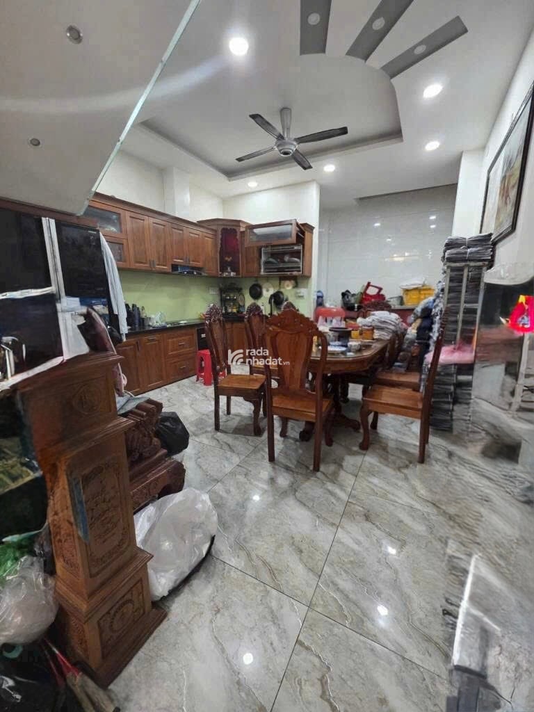 Bán Gấp Nhà Mặt Tiền KD, 4Tầng ST 7PN, 5x18m, Ngay Lê Văn Quới, Ngã Tư 4Xã, Q. Bình Tân.