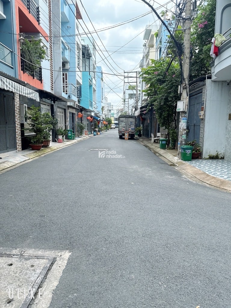 BÁN NHÀ KẾ AEON MALL TÂN PHÚ 83M2 4 TẦNG 7.X TỶ HẺM 8M KINH DOANH SPA