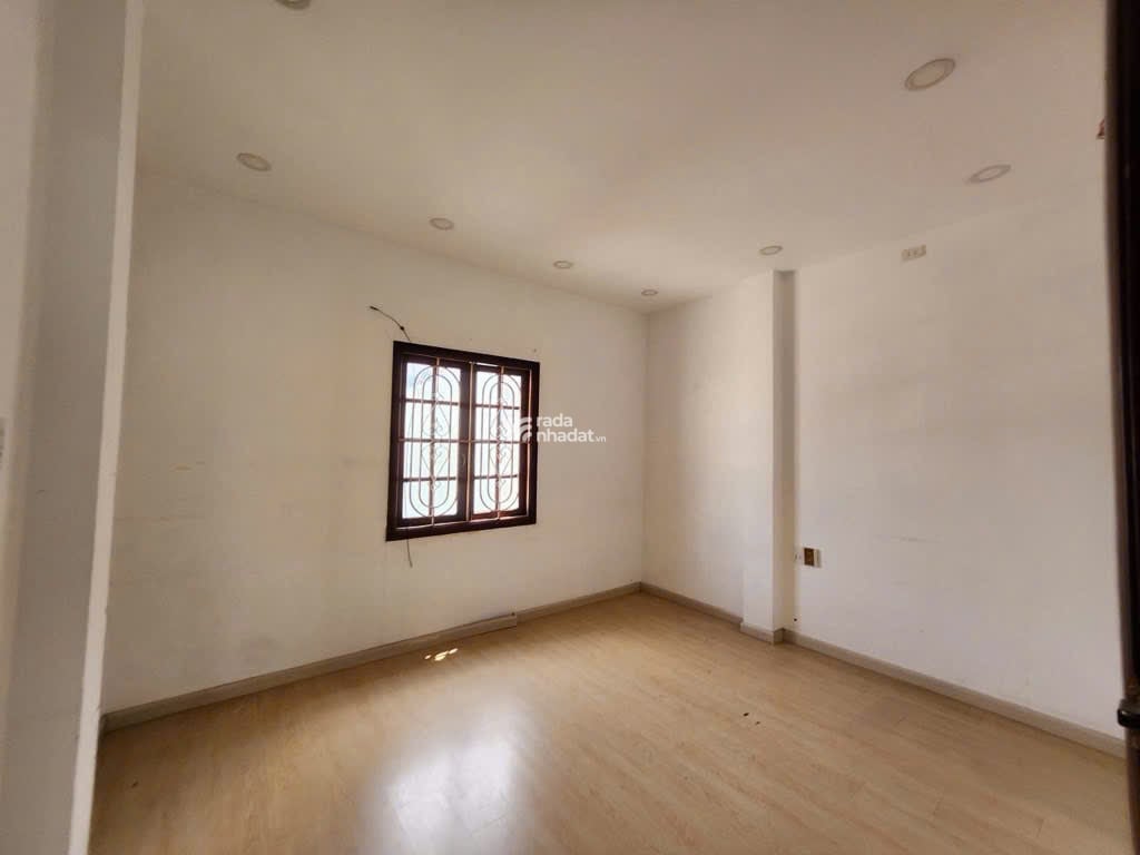 Mặt tiền kinh doanh 4 tầng  Phạm Ngũ Lão  P3  Gò Vấp  54m2  ngang 4.2m  Giá 13.9 Tỷ