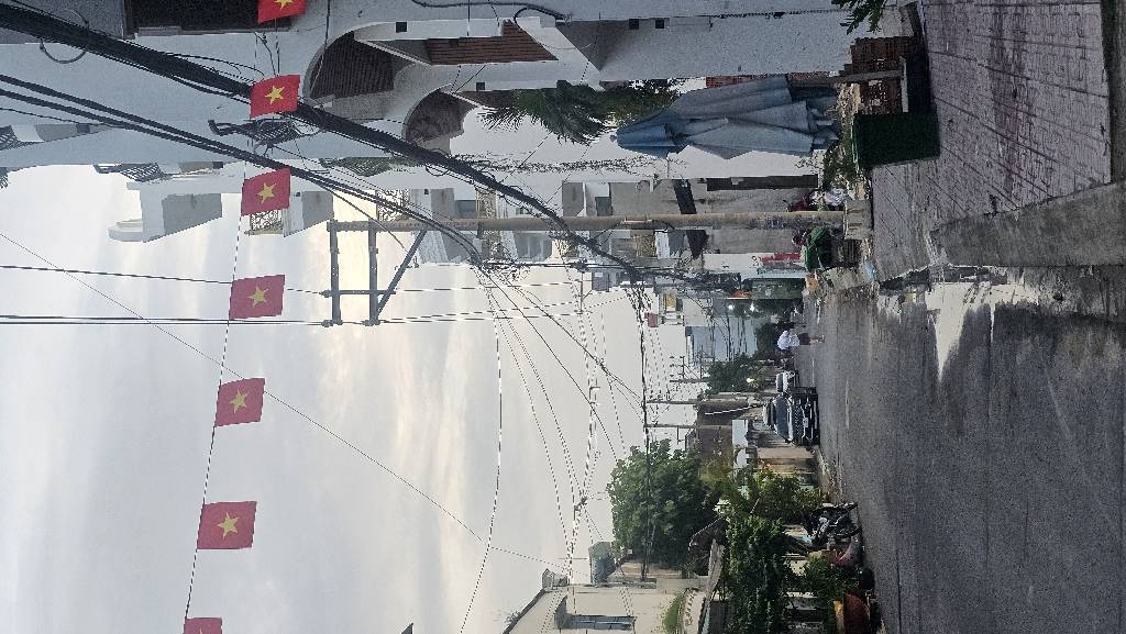 CHỦ ĐANG XÂY FULL SẮP HOÀN THIÊN LÔ SỐ 6, 5 TẦNG HOÀN CÔNG, ĐƯỜNG 8M 