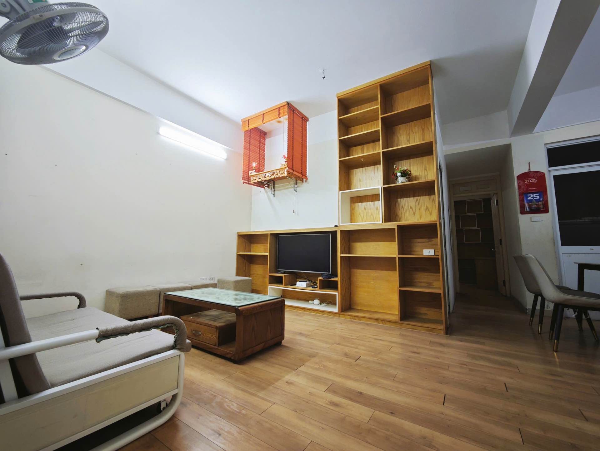 Bán căn hộ chung cư mặt phố Mỹ Đình, 58m2, 2 ngủ, 5.15 tỷ