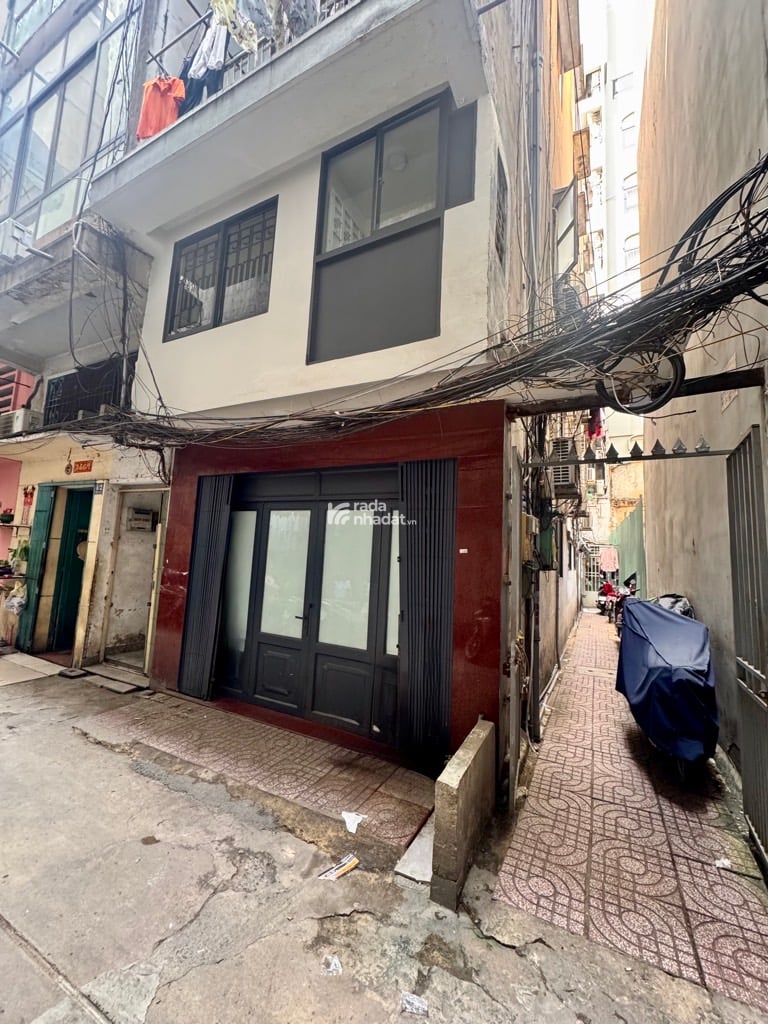 NHÀ 2 TẦNG LÔ GÓC NGAY NGÃ TƯ PASTEUR- VÕ VĂN KIỆT- TRUNG TÂM Q1 - 3 PN- CHO THUÊ DÒNG TIỀN CAO