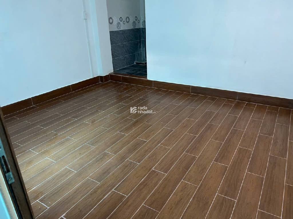 CHÍNH CHỦ TRANG BÌA - TRUNG TÂM QUẬN 5 - CÁCH MẶT TIỀN ĐƯỜNG 100M - DÒNG 