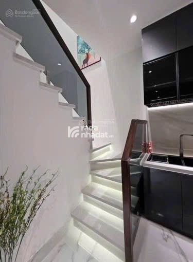 1 căn giá siêu hiếm hẻm 5m Nguyễn Oanh, Gò Vấp, gần trường ĐH, SHR hoàn công đủ giá chỉ 2 tỷ 780 TL