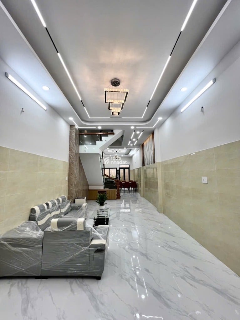 Nhà Giá Rẻ - Mới Đẹp - Bình Tân - Gần aeon -  73m2 -  4 tầng -  chỉ nhỉnh 6ty