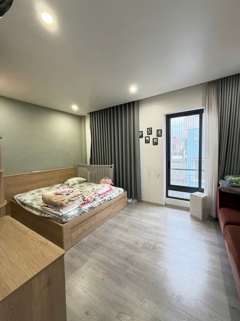  50m2 - 4 Tầng đúc - nhà xây mới - 5 PN - Tặng fulll nội thất - View Landmark,