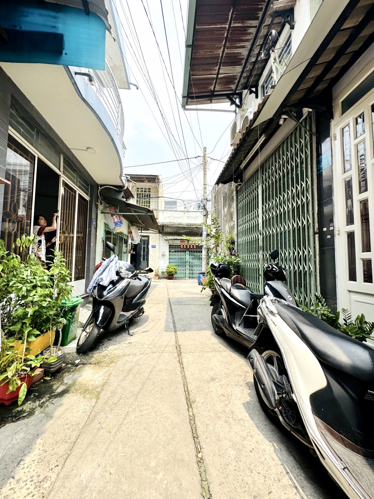 Bán nhà hẻm xe hơi Gò Xoài - Không Lộ Giới - Nhỉnh 3 Tỷ xíu xiu