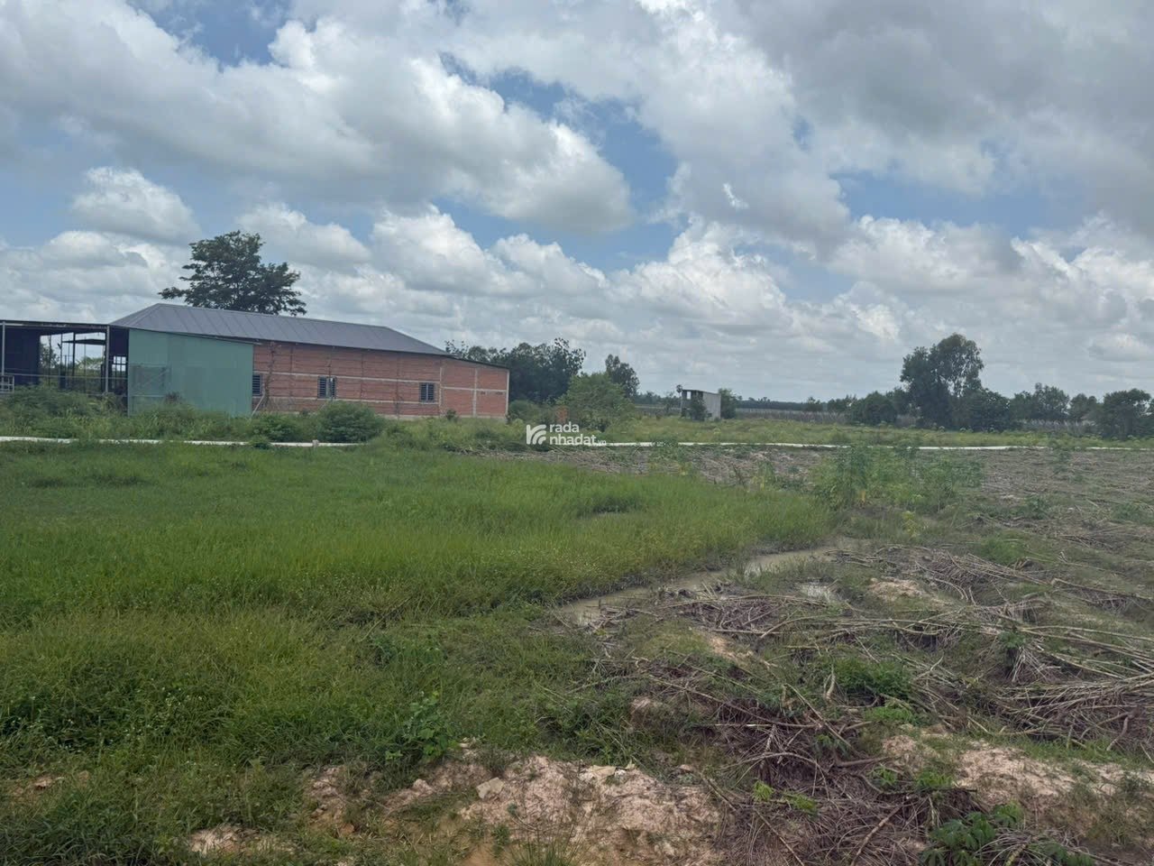  Bán đất Hòa Thạnh, 120 triệu, 165.3m2 view đẹp, giá tốt, Tây Ninh