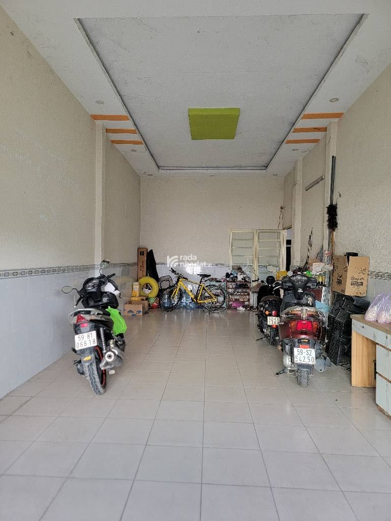 BÁN NHÀ QUỐC LỘ 1A 186M2 8.X TỶ 8X24M HẺM XE HƠI 6M BÌNH TÂN